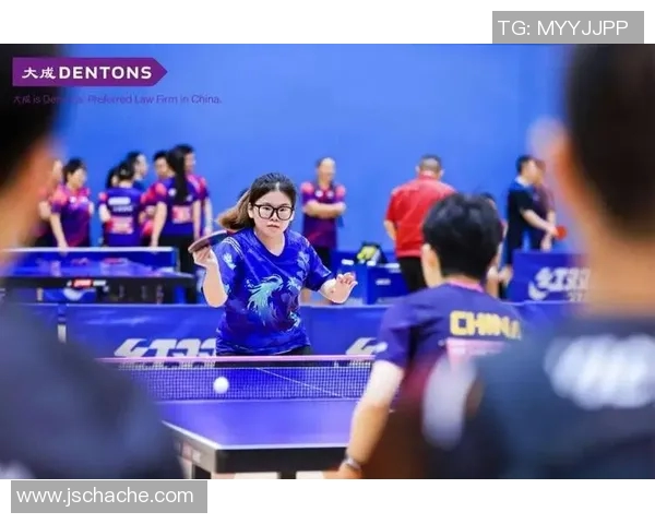 聚焦乒乓球:探讨杭州乒乓球队默契配合与战术协作的成功之道 聚焦乒乓球:探讨杭州乒乓球队默契配合与战术协作的成功之道